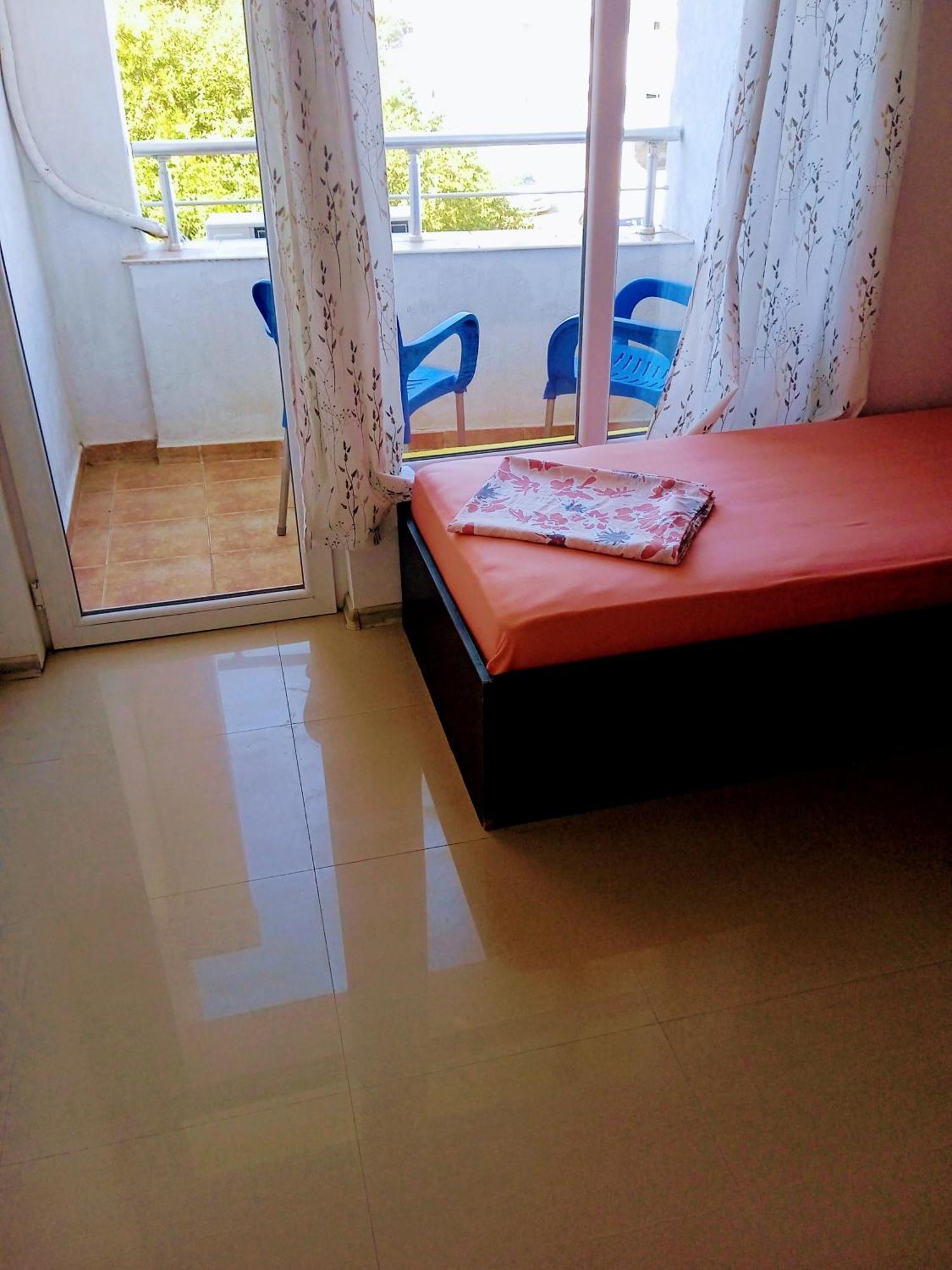 Vip Apart Svetlana Ravda Exterior photo